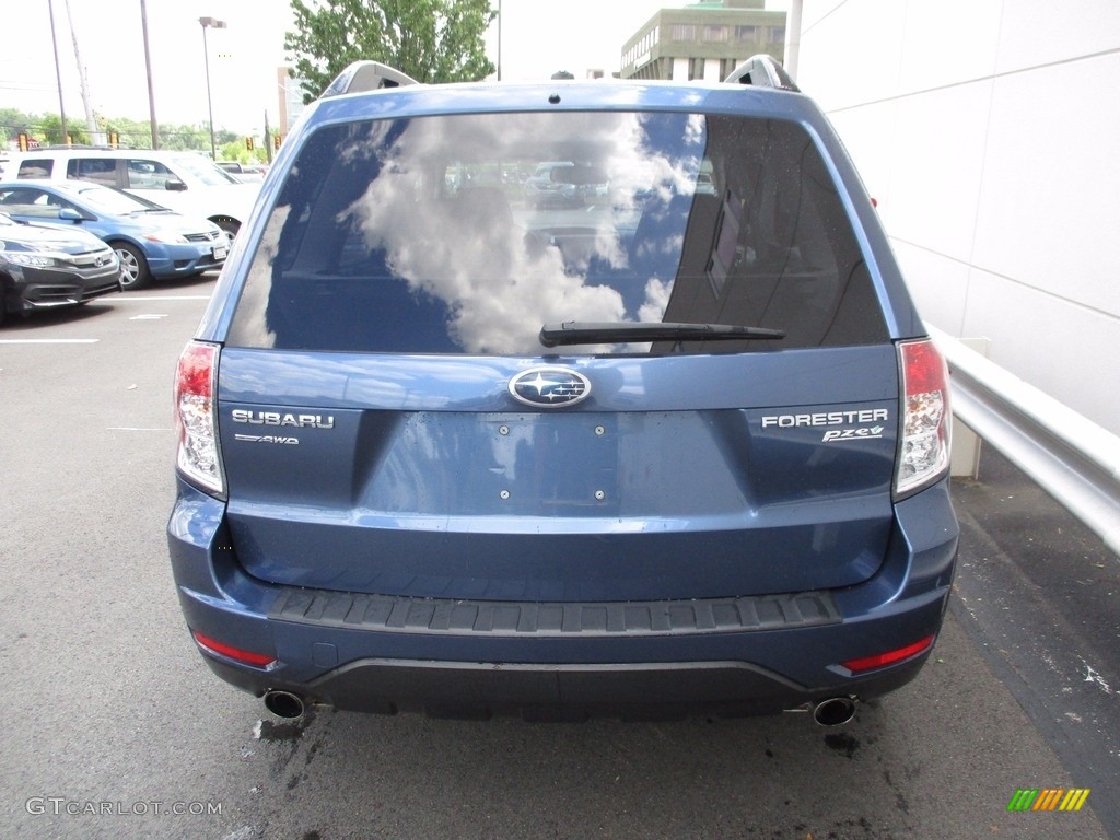 2012 Forester 2.5 X Limited - Marine Blue Metallic / Black photo #5