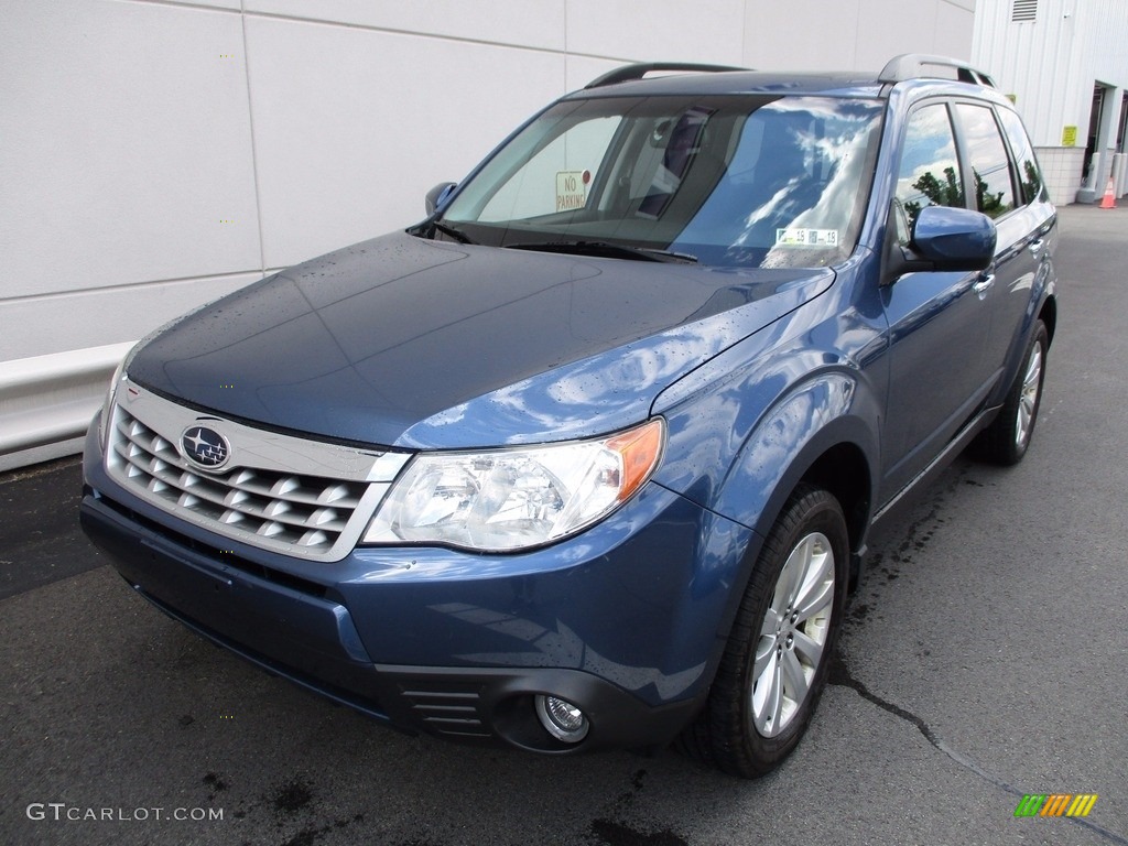 2012 Forester 2.5 X Limited - Marine Blue Metallic / Black photo #9