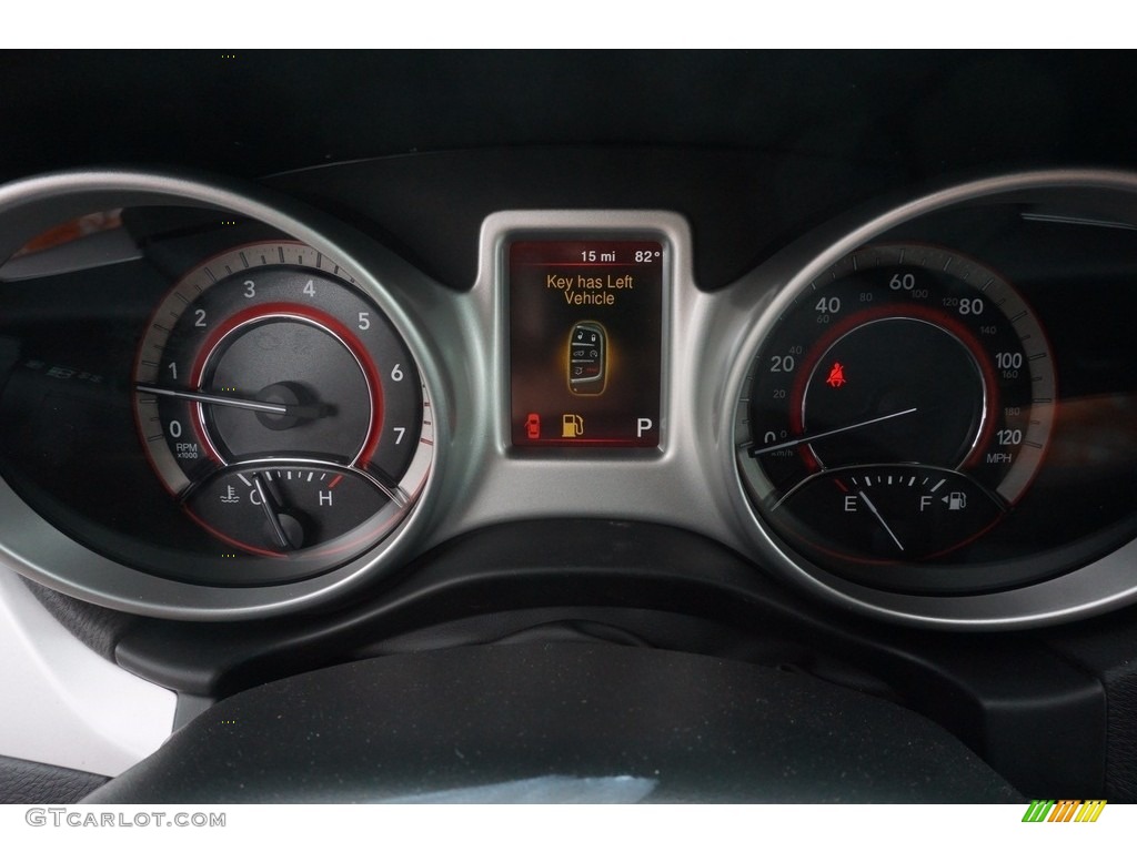 2017 Journey SE - Vice White / Black photo #13