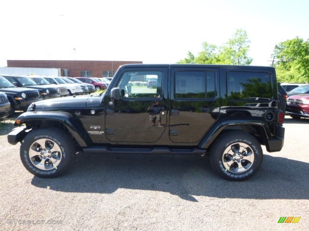 2017 Wrangler Unlimited Sahara 4x4 - Black / Black photo #2