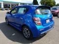 Kinetic Blue Metallic - Sonic LT Hatchback Photo No. 4
