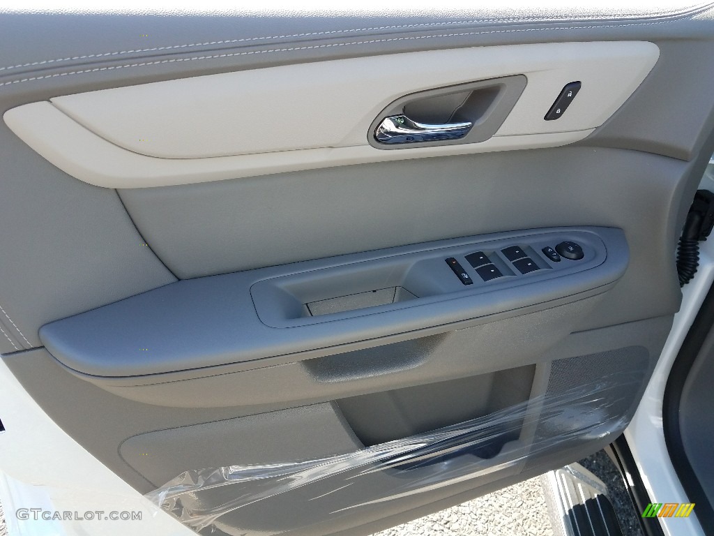 2017 Traverse LS - Summit White / Dark Titanium/Light Titanium photo #8