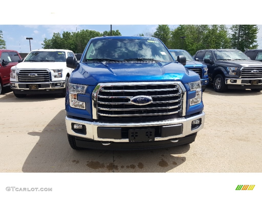 2017 F150 XLT SuperCrew 4x4 - Lightning Blue / Earth Gray photo #2