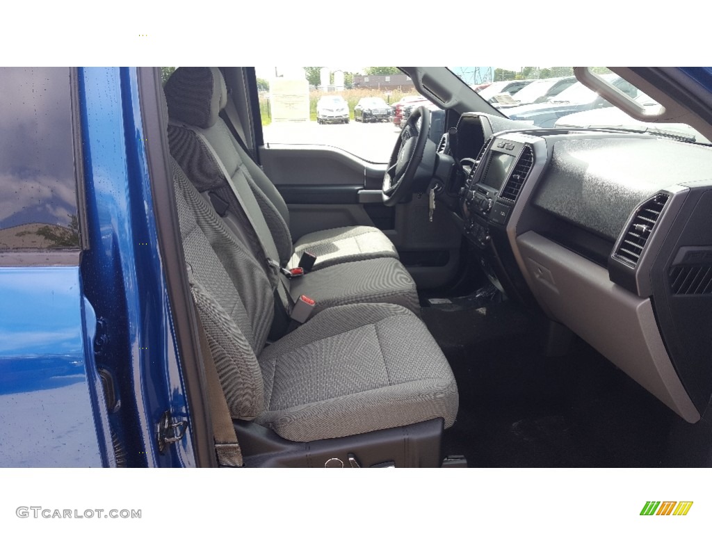2017 F150 XLT SuperCrew 4x4 - Lightning Blue / Earth Gray photo #5
