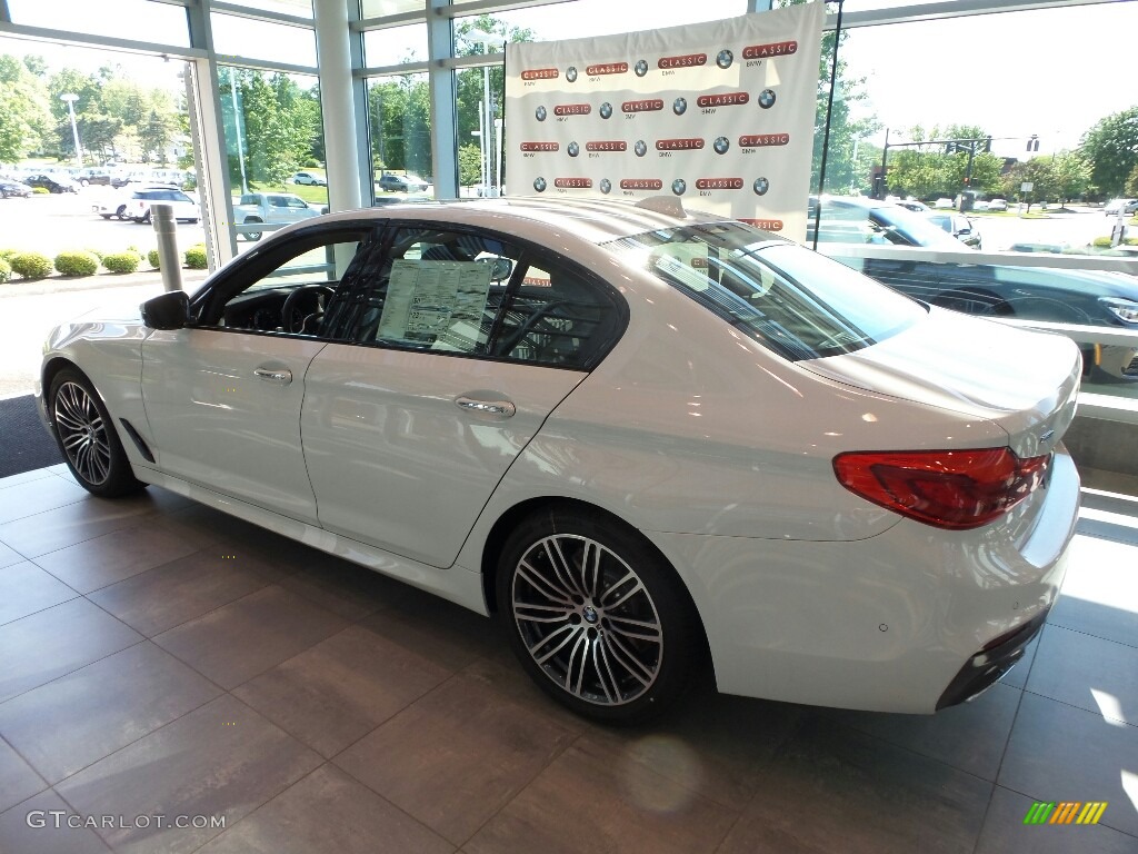 2017 5 Series 540i xDrive Sedan - Alpine White / Black photo #3