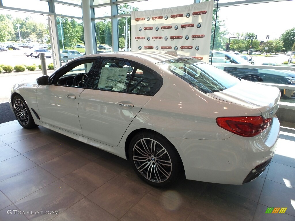 2017 5 Series 540i xDrive Sedan - Alpine White / Black photo #3