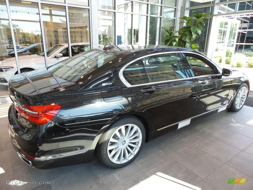 2018 7 Series 740e iPerformance xDrive Sedan - Black Sapphire Metallic / Zagora Beige photo #2