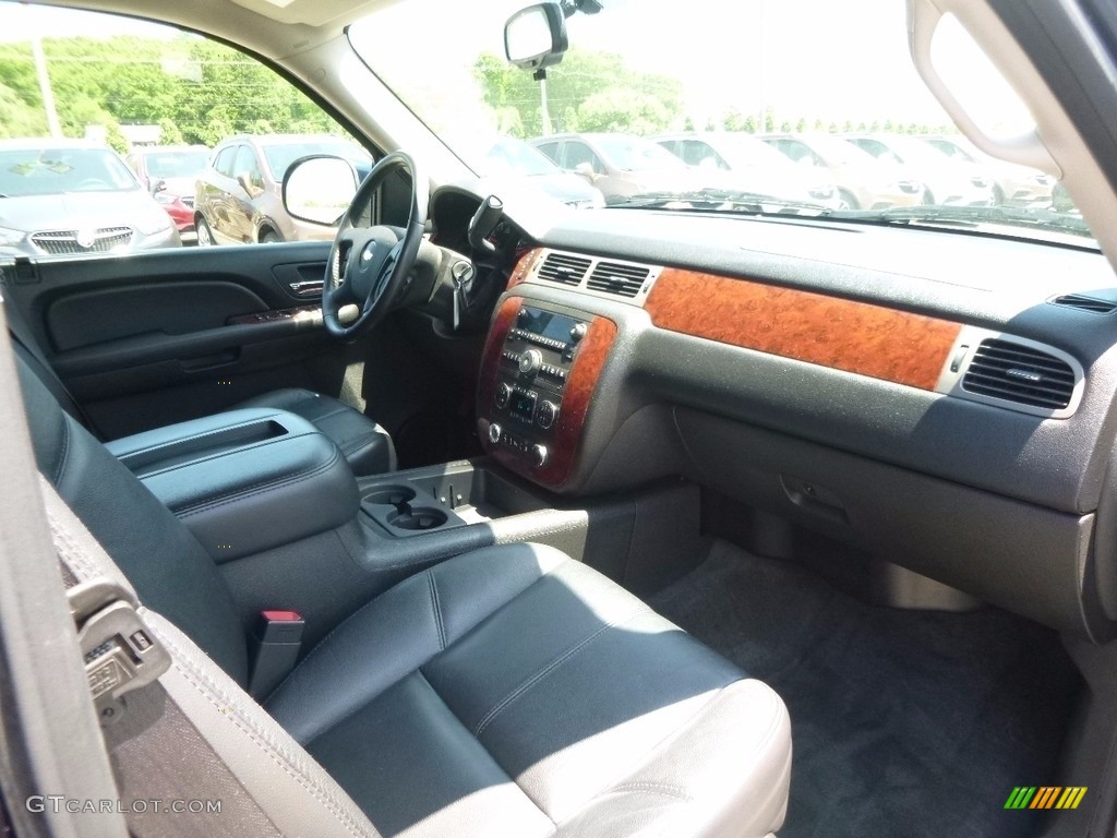 2009 Suburban LT 4x4 - Dark Blue Metallic / Ebony photo #6