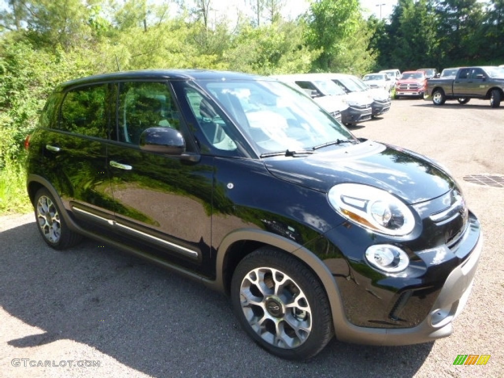 2017 500L Trekking - Nero (Black) / Nero/Grigio (Black/Gray) photo #7
