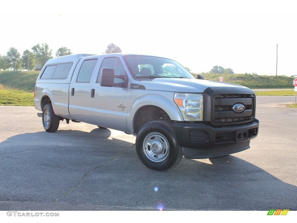 2011 F250 Super Duty XL Crew Cab 4x4 - Ingot Silver Metallic / Steel Gray photo #35