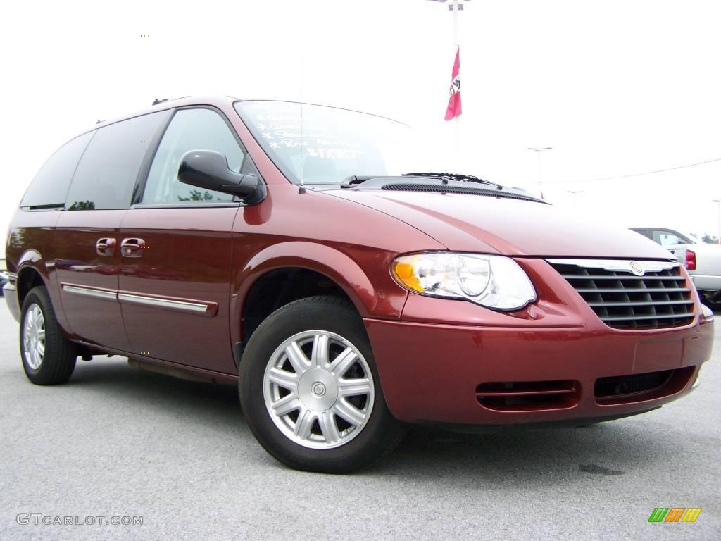 2007 Town & Country Touring - Cognac Crystal Pearl / Medium Slate Gray photo #1