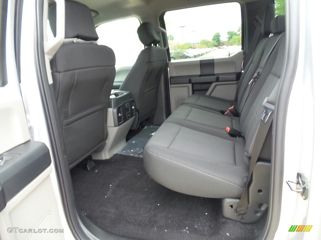 2017 F150 XL SuperCrew 4x4 - Ingot Silver / Black photo #5
