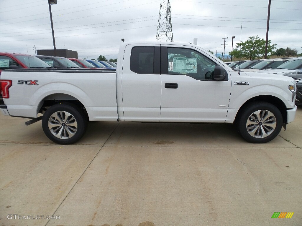 2017 F150 XL SuperCab - Oxford White / Black photo #3