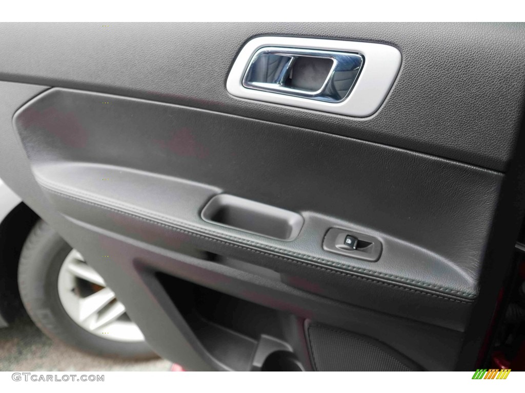 2015 Explorer XLT 4WD - Ruby Red / Charcoal Black photo #27