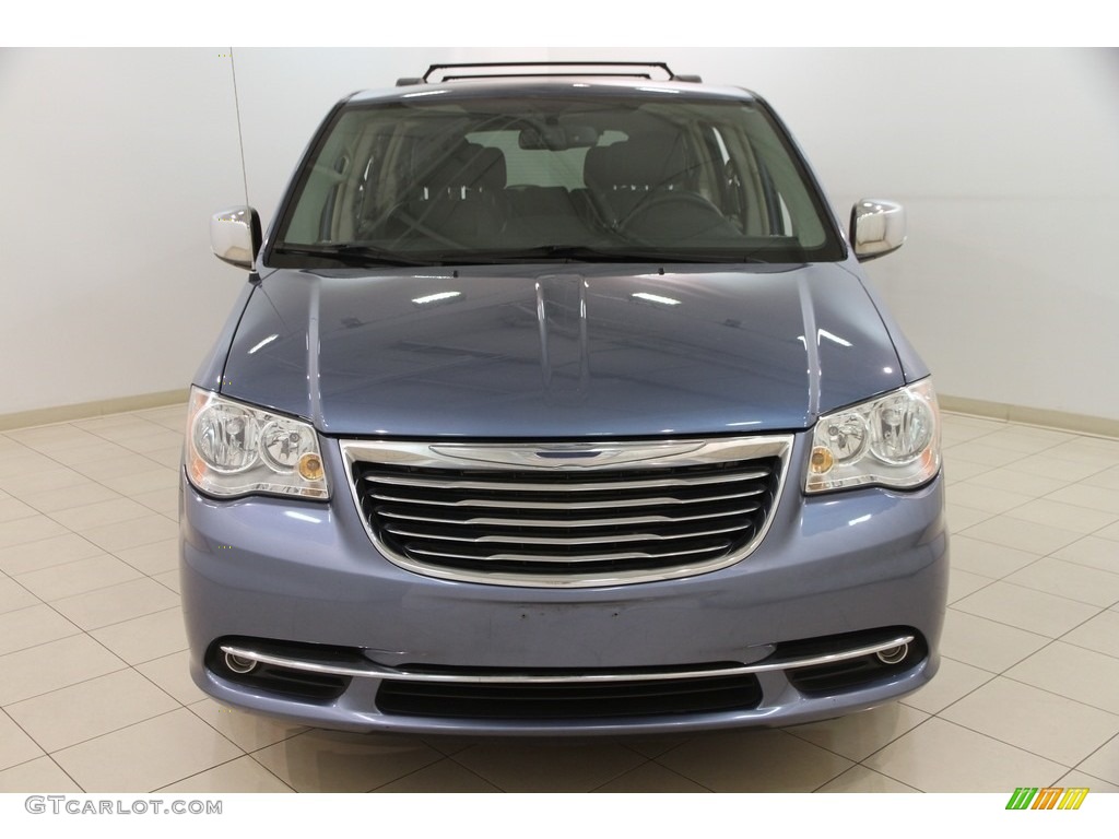 2011 Town & Country Touring - L - Sapphire Crystal Metallic / Black/Light Graystone photo #2