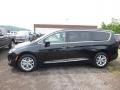 2017 Brilliant Black Crystal Pearl Chrysler Pacifica Touring L  photo #2