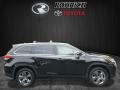 2017 Midnight Black Metallic Toyota Highlander Limited AWD  photo #2