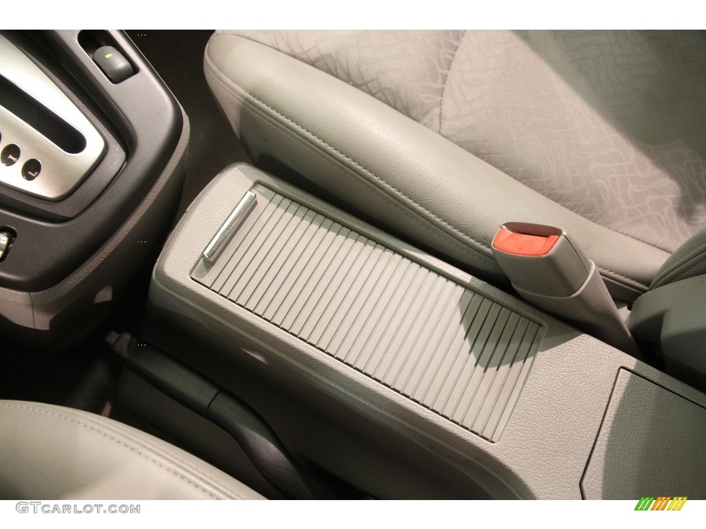 2007 VUE V6 AWD - Silver Nickel Metallic / Gray photo #10