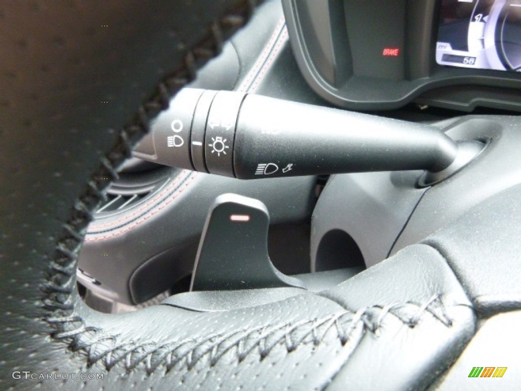 2017 Alfa Romeo 4C Coupe Controls Photo #120867575