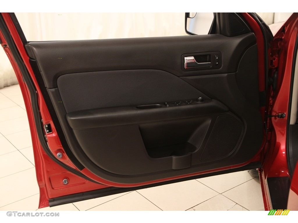 2011 Fusion SE - Red Candy Metallic / Charcoal Black photo #4