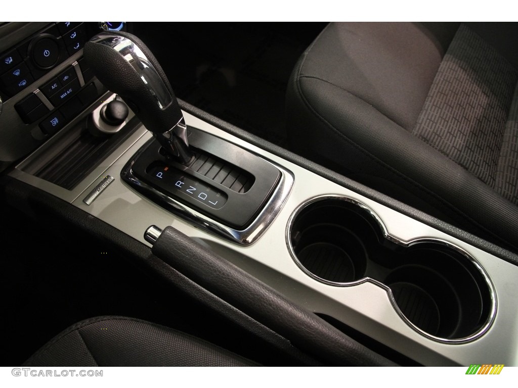 2011 Fusion SE - Red Candy Metallic / Charcoal Black photo #9