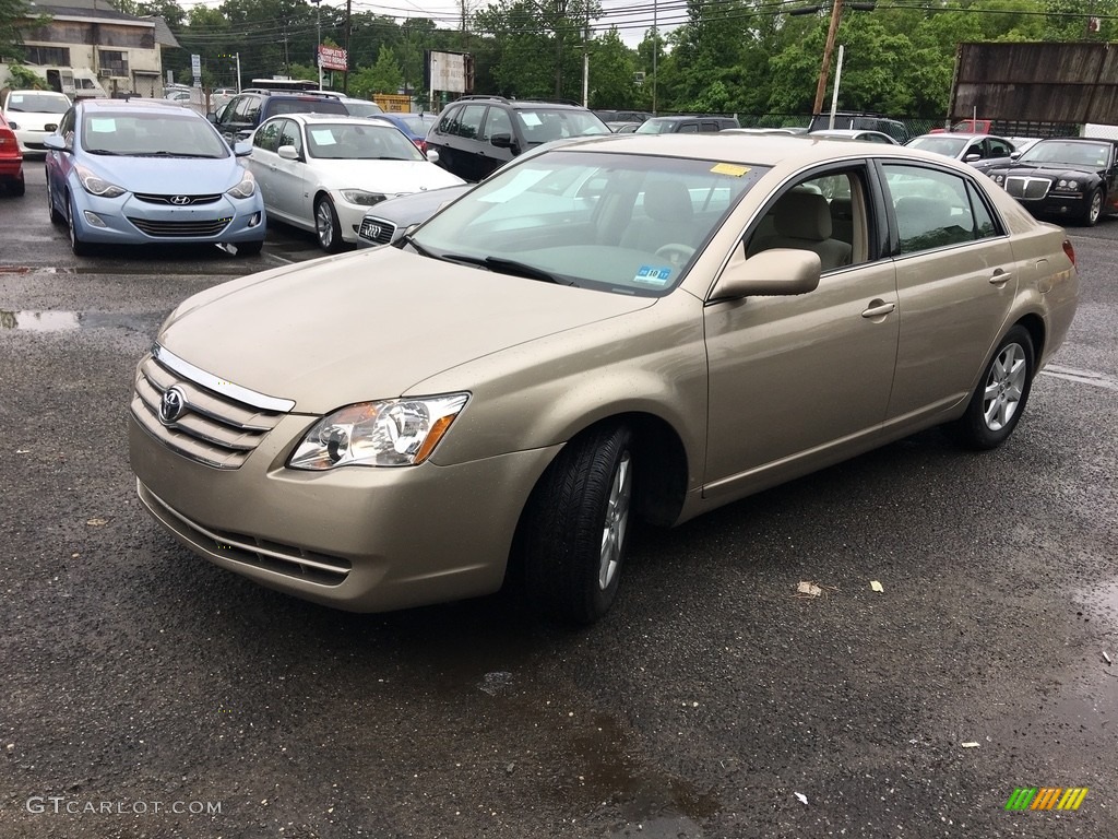 2006 Avalon XL - Desert Sand Mica / Ivory photo #7