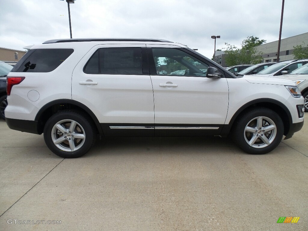 2017 Explorer XLT 4WD - White Platinum / Ebony Black photo #3