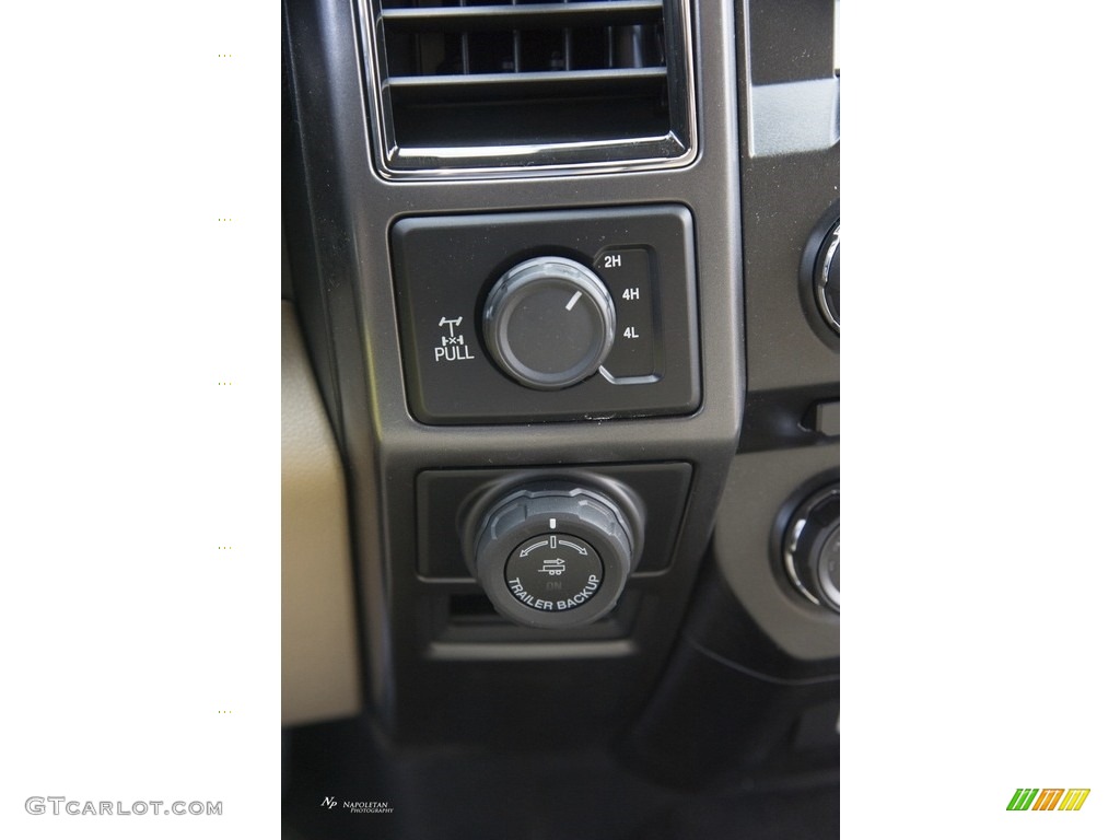 2017 F150 XLT SuperCrew 4x4 - White Gold / Light Camel photo #15