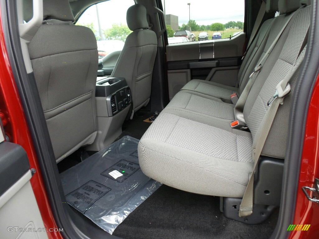 2017 F150 XLT SuperCrew 4x4 - Ruby Red / Earth Gray photo #5