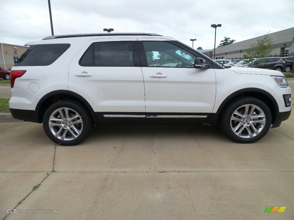 2017 Explorer XLT 4WD - White Platinum / Ebony Black photo #3