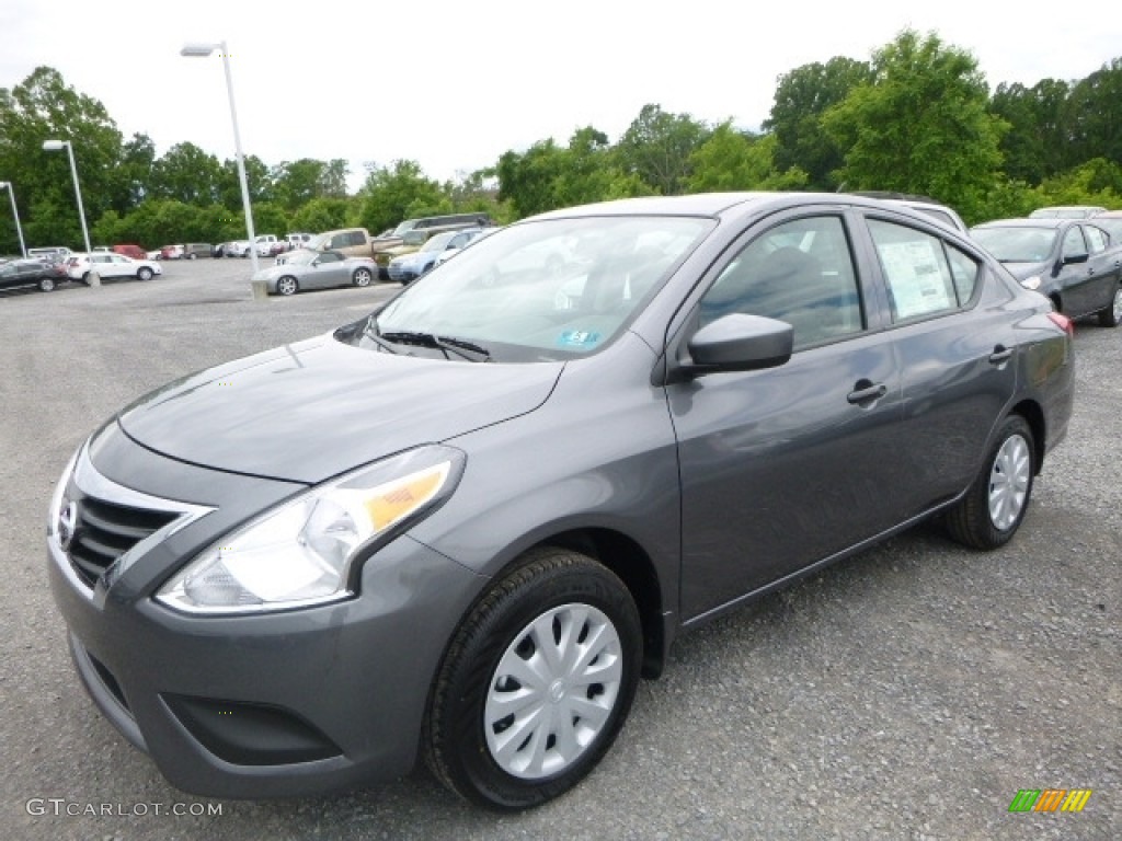 2017 Versa S - Gun Metallic / Charcoal photo #11