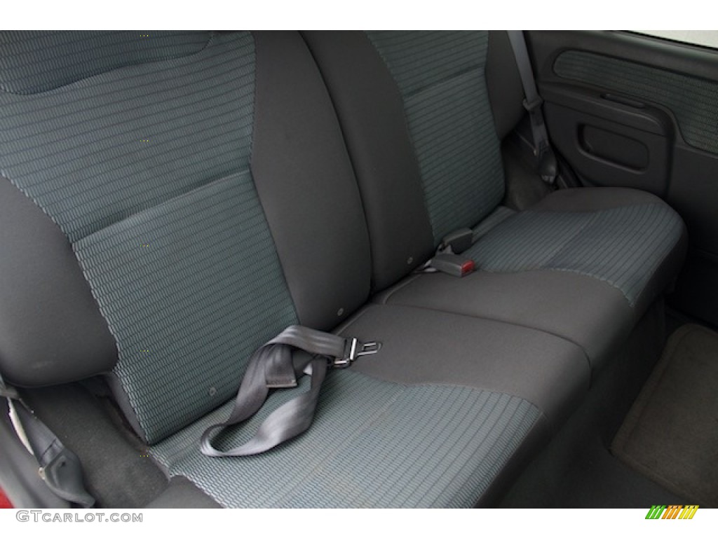 2004 Xterra SE - Thermal Red Metallic / Gray photo #16