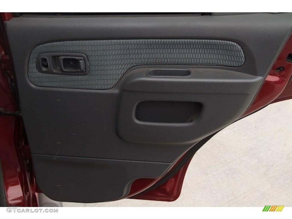 2004 Xterra SE - Thermal Red Metallic / Gray photo #22