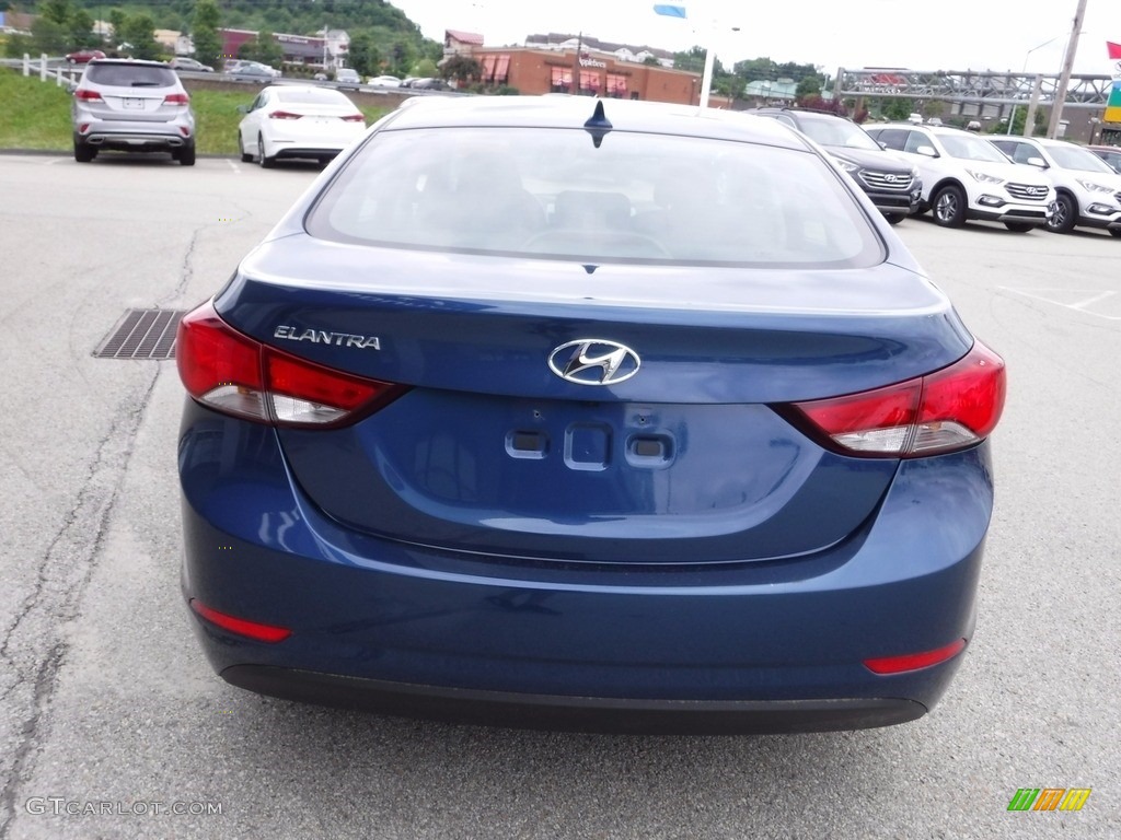 2015 Elantra SE Sedan - Lakeside Blue / Black photo #8