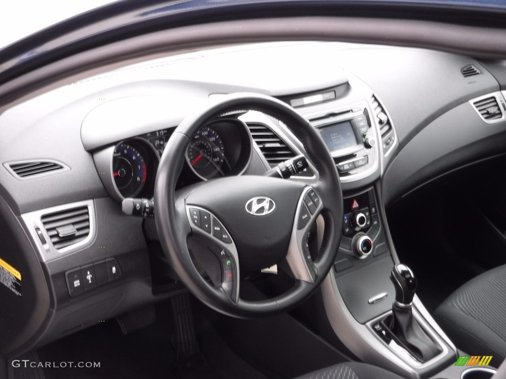 2015 Elantra SE Sedan - Lakeside Blue / Black photo #11
