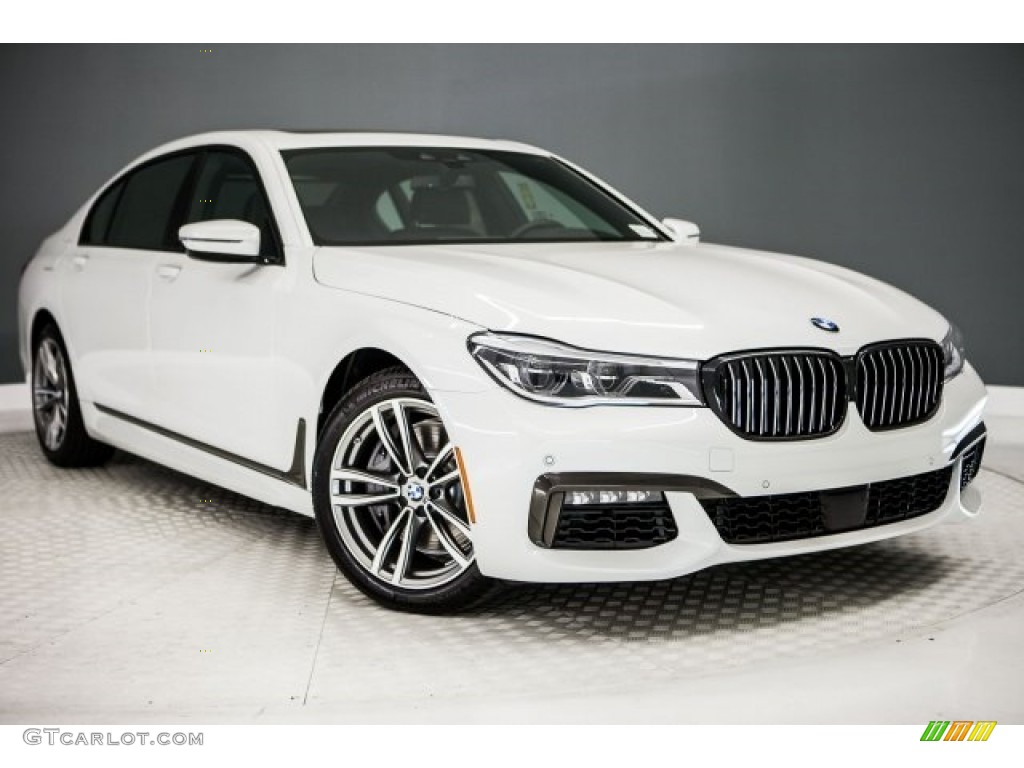 Mineral White Metallic 2018 BMW 7 Series 750i Sedan Exterior Photo #120885128