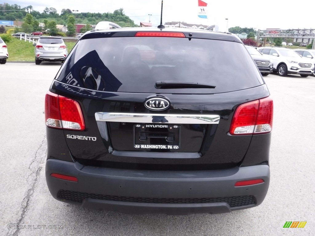 2011 Sorento LX AWD - Ebony Black / Black photo #9