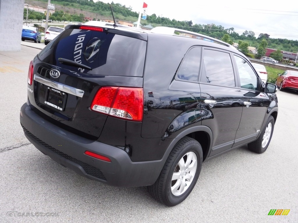 2011 Sorento LX AWD - Ebony Black / Black photo #10