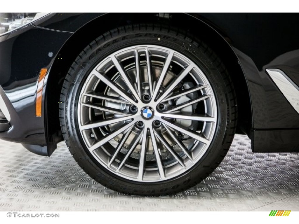 2017 5 Series 540i Sedan - Jet Black / Canberra Beige photo #9
