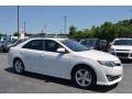 Super White - Camry SE Photo No. 1