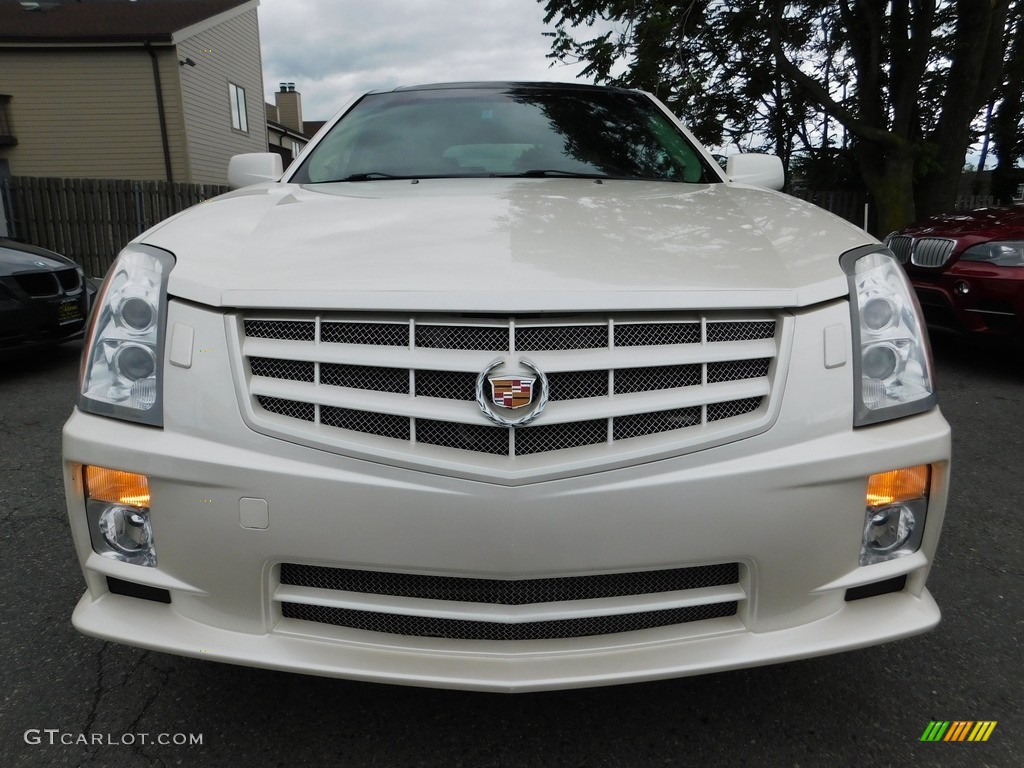 2007 SRX V6 - White Diamond / Ebony photo #2