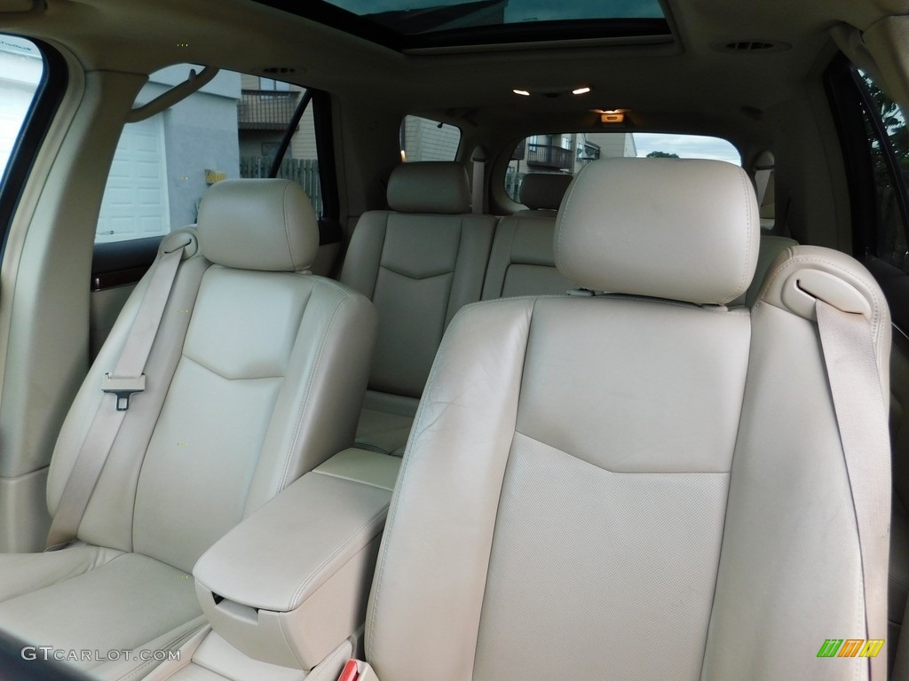 2007 SRX V6 - White Diamond / Ebony photo #18