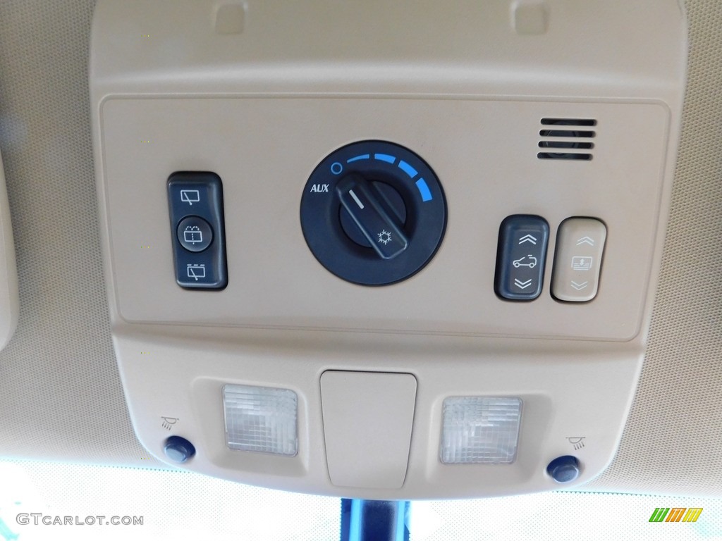 2007 SRX V6 - White Diamond / Ebony photo #27