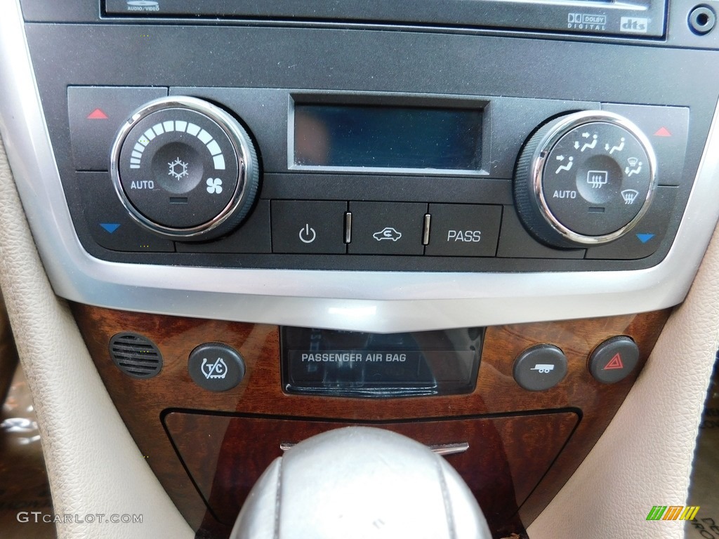 2007 SRX V6 - White Diamond / Ebony photo #30