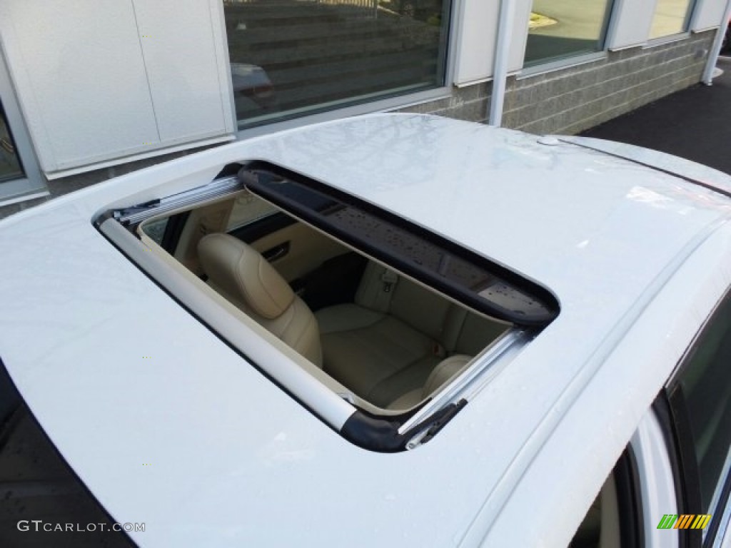 2017 Avalon Hybrid XLE Premium - Blizzard Pearl White / Almond photo #40