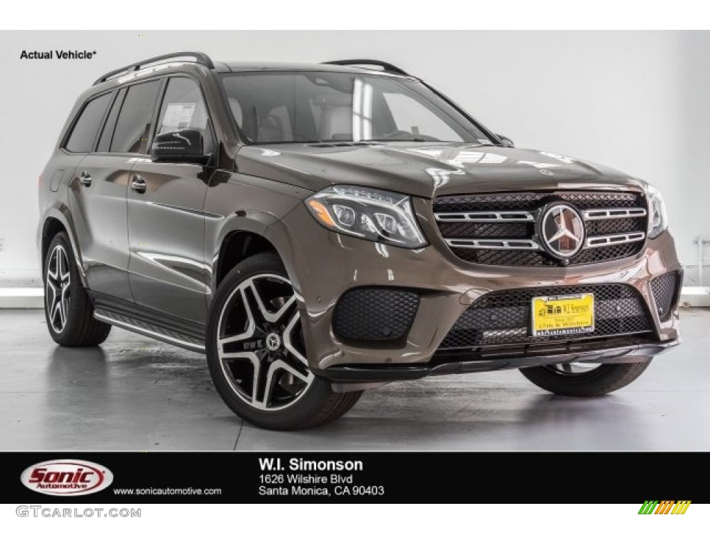 2017 GLS 550 4Matic - Dakota Brown Metallic / designo Porcelain/Black photo #1