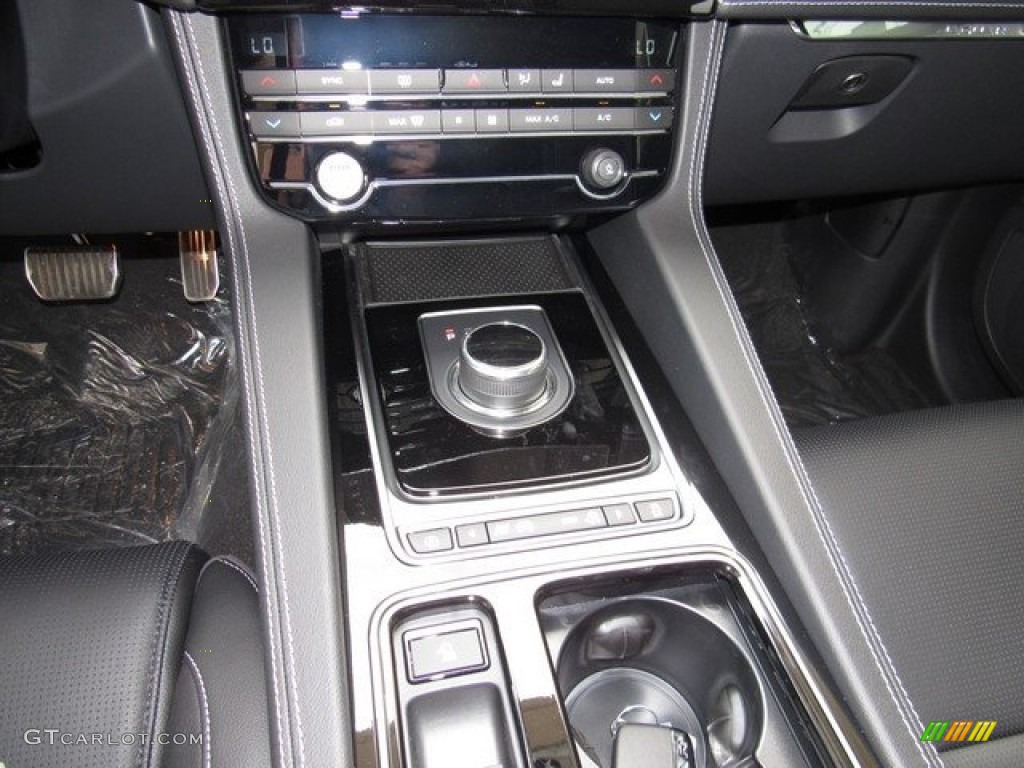 2018 Jaguar F-PACE 35t AWD R-Sport 8 Speed Automatic Transmission Photo #120913418