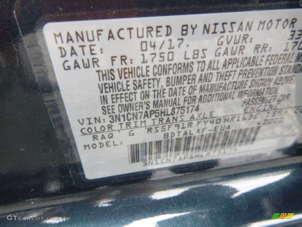 2017 Versa S - Graphite Blue / Charcoal photo #14