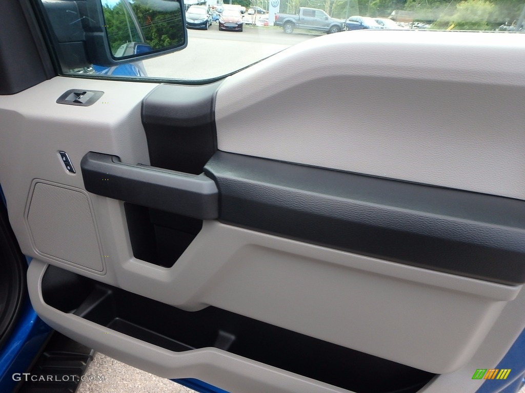 2017 F150 XL SuperCrew 4x4 - Lightning Blue / Earth Gray photo #12