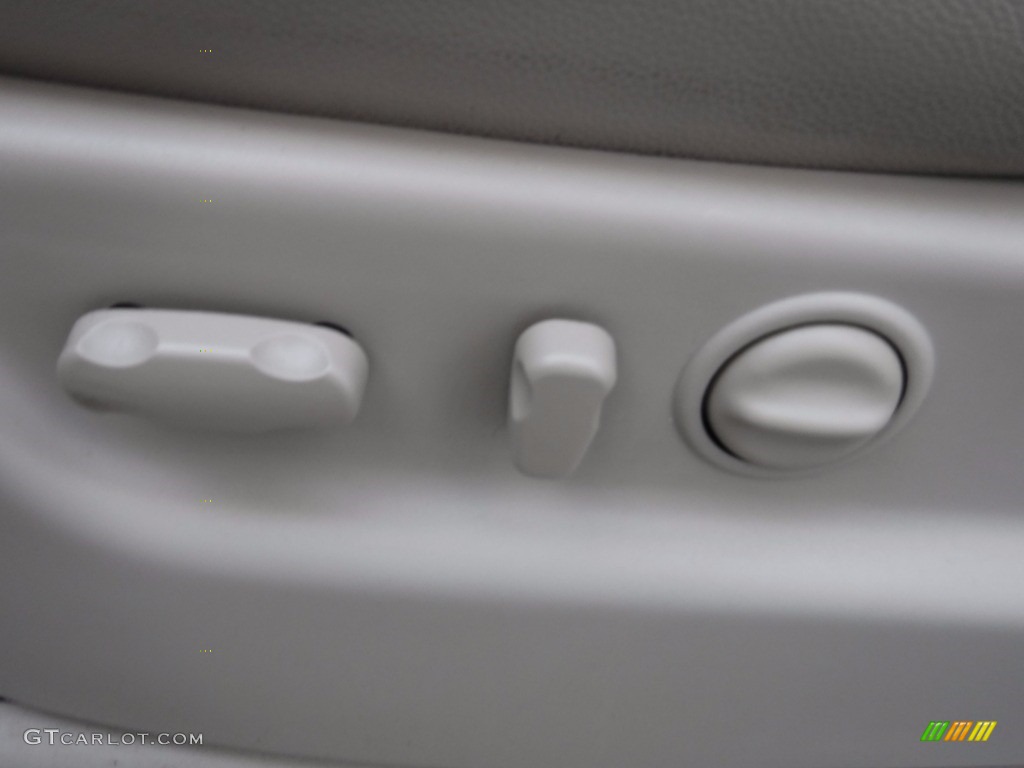 2013 Tahoe LT 4x4 - Mocha Steel Metallic / Light Cashmere/Dark Cashmere photo #15